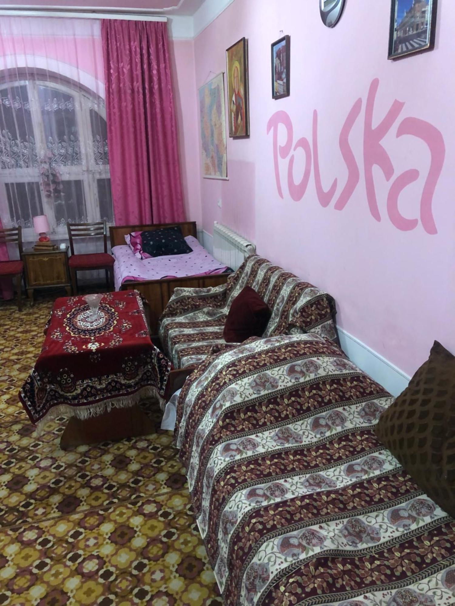 Guest House Dompolski Gjoemri Buitenkant foto