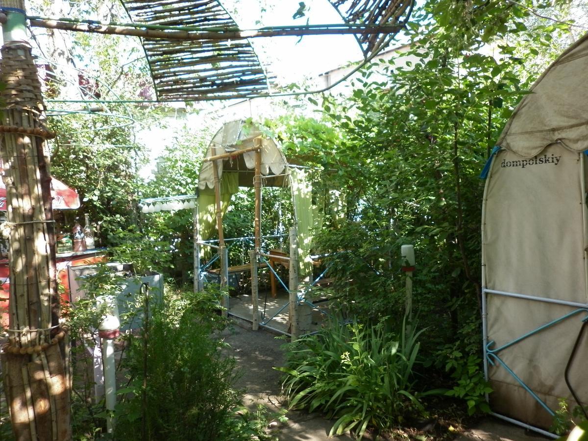 Guest House Dompolski Gjoemri Buitenkant foto